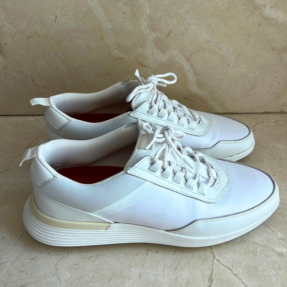 Wolf & Shepherd - Crossover Trainer WTZ - White